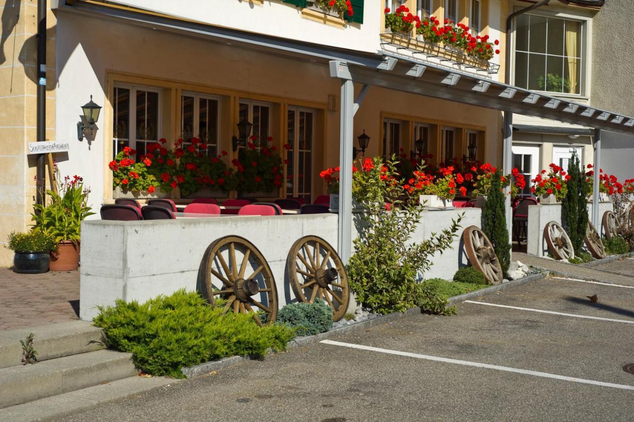 Gasthof Zum Wilden Mann Aarwangen 外观 照片